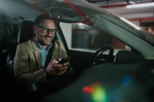 parking connecté la carte sim multi opérateur pour fluidifier l'accès aux parkings